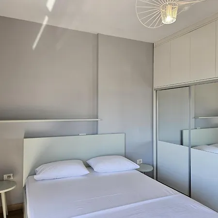 Apartment Apartment In Saranda With Stunning Sea View *