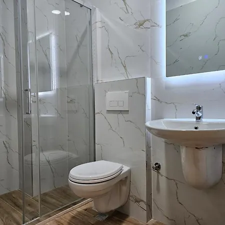 Apartment In Saranda With Stunning Sea View *